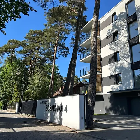 Apartment Sosnowa 4