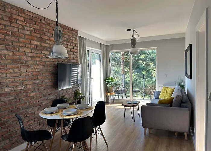 Apartment Sosnowa 4 *