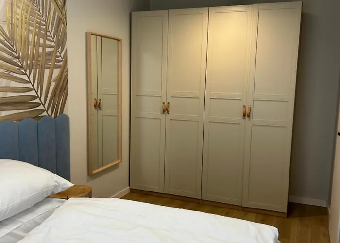 Apartment Sosnowa 4 *