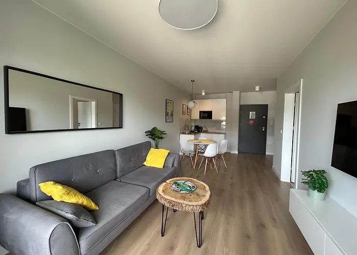 Apartment Sosnowa 4 *